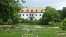 Pcklerpark, Altes Schloss